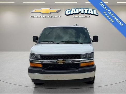Used 2025 Chevrolet Express 2500 w/ Driver Convenience Package RWD image 8