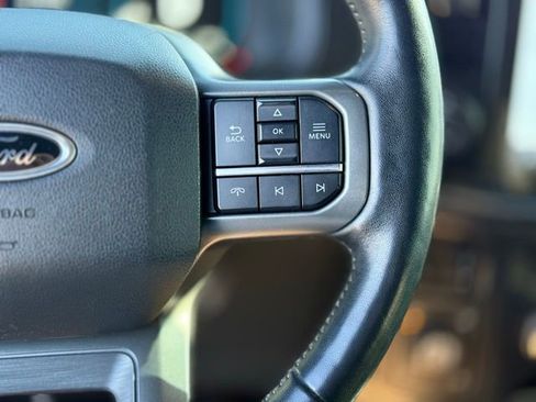 Used 2022 Ford F150 Lariat w/ Equipment Group 502A High image 32