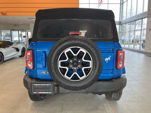 Used 2023 Ford Bronco Outer Banks image 6