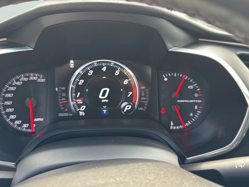 Used 2019 Chevrolet Corvette Stingray Coupe w/ Carbon Flash Badge Package RWD image 29