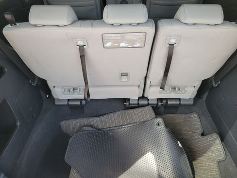 Certified 2024 Honda Odyssey EX-L image 6