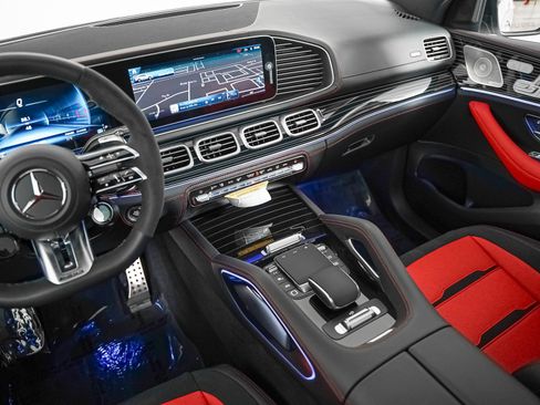 New 2026 Mercedes-Benz GLE 53 AMG 4MATIC Coupe image 17