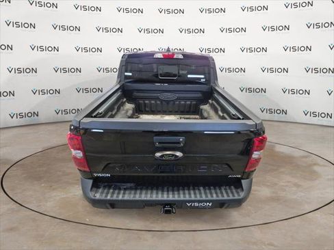 Used 2024 Ford Maverick Lariat w/ Black Appearance Package image 19