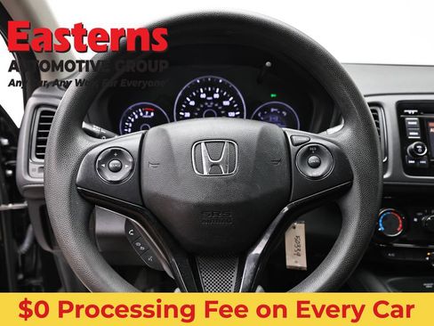 Used 2020 Honda HR-V LX image 10