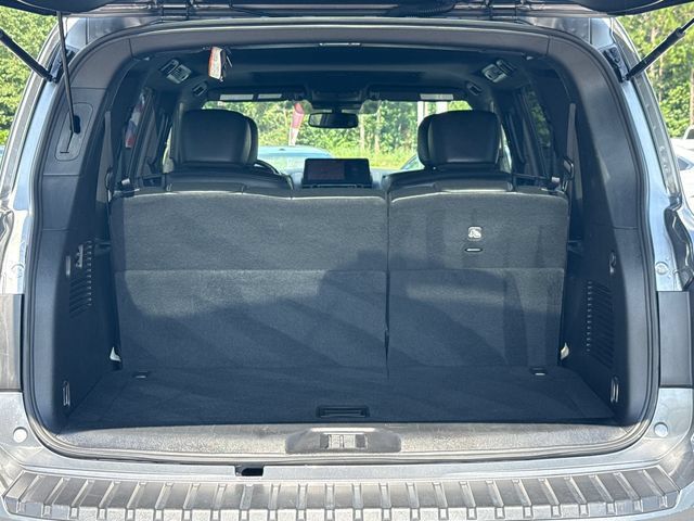 Used 2024 Nissan Armada SL w/ Midnight Edition Package RWD image 18