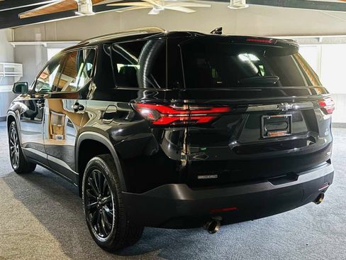 Used 2023 Chevrolet Traverse RS AWD/4WD image 13