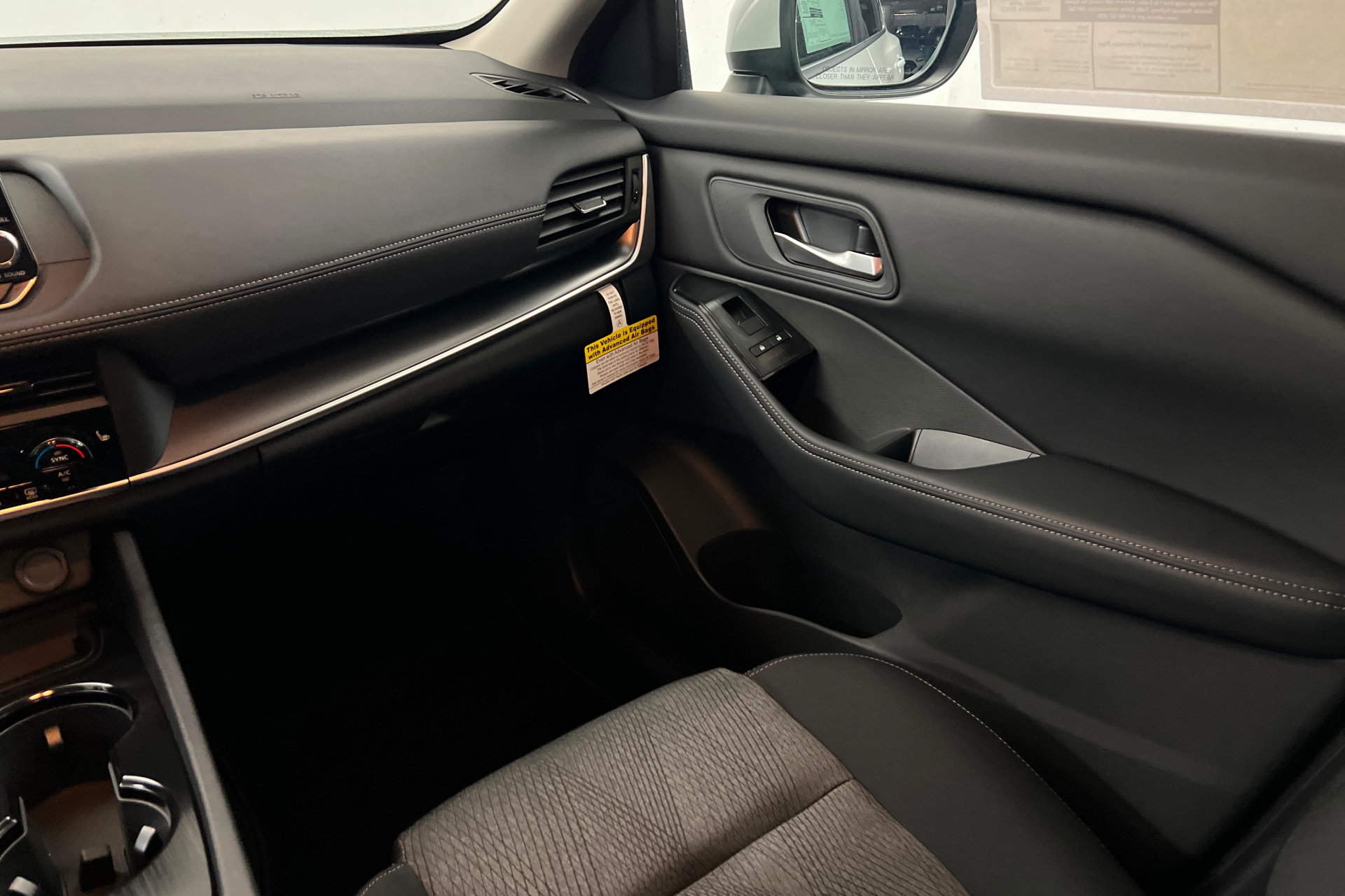 New 2026 Nissan Rogue SV w/ Cold Weather Package AWD/4WD image 10