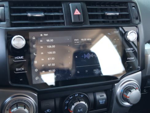 Used 2018 Toyota 4Runner SR5 Premium AWD/4WD image 22
