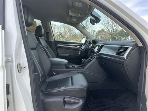 Used 2022 Volkswagen Atlas SE image 23