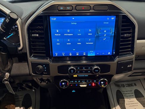 Used 2022 Ford F350 Lariat w/ Chrome Package image 18