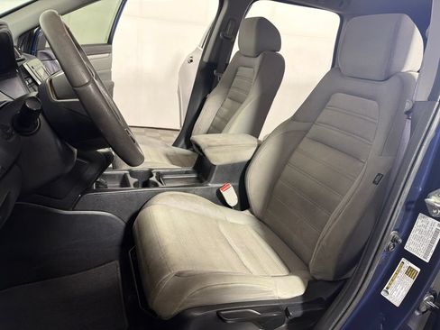 Used 2017 Honda CR-V LX image 10
