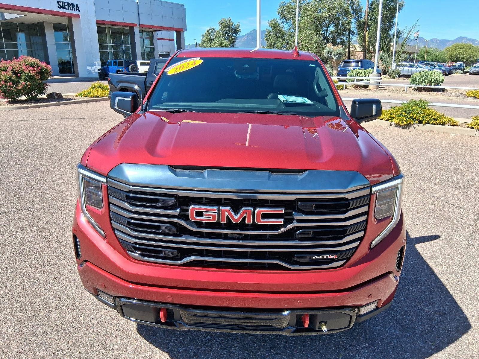 Used 2024 GMC Sierra 1500 AT4 w/ Technology Package AWD/4WD image 10