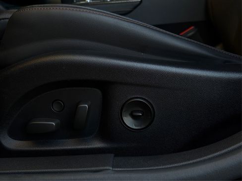 Used 2020 Cadillac CT5 V w/ Premium Package image 31