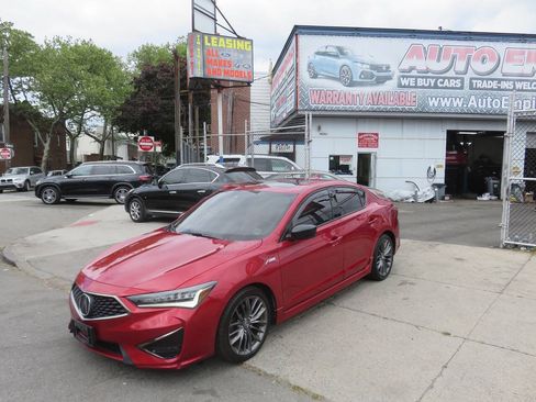 Used 2019 Acura ILX FWD image 2