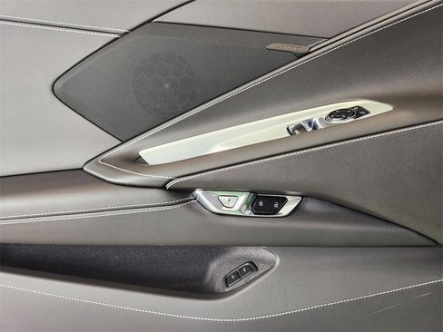 New 2026 Chevrolet Corvette Stingray Coupe w/ Battery Protection Package image 18