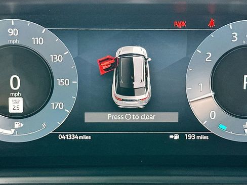 Used 2024 Land Rover Range Rover Velar Dynamic SE AWD/4WD image 12