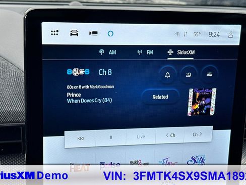 Used 2025 Ford Mustang Mach-E GT image 28