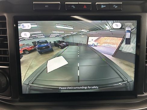 Used 2024 Ford F250 Lariat w/ Lariat Ultimate Package image 42