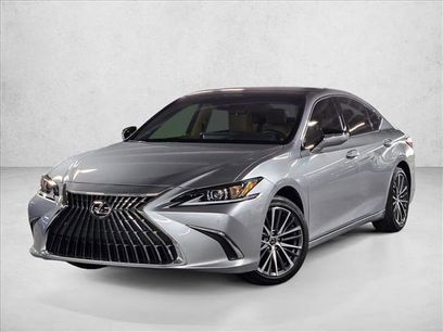 Used 2025 Lexus ES 350 w/ Premium Package
