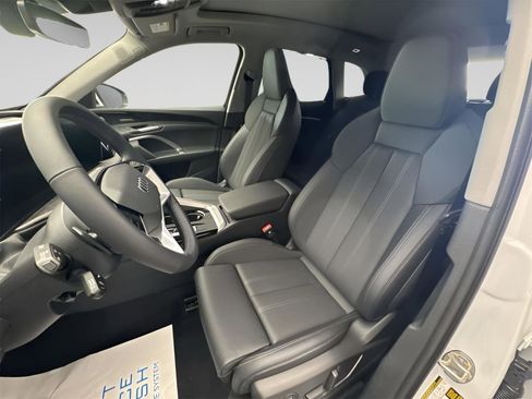 New 2025 Audi Q5 Premium Plus image 11