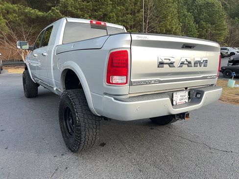 Used 2017 RAM 2500 Limited image 7