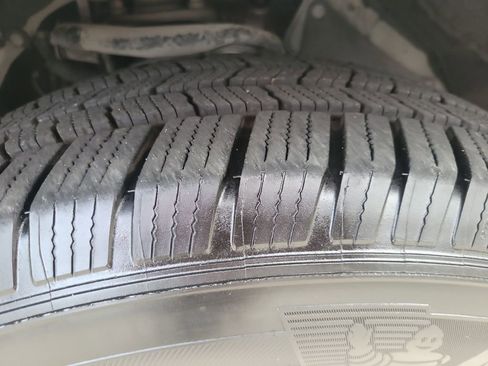 Used 2016 Toyota 4Runner Limited image 32