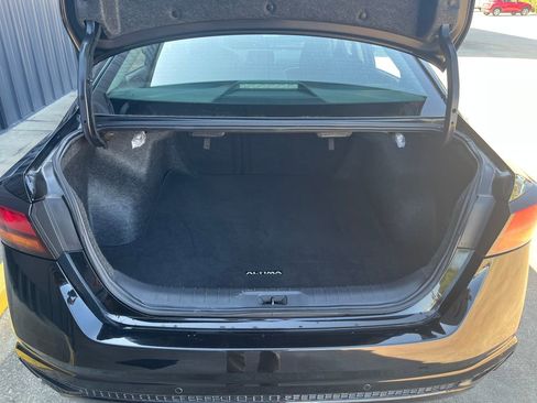 Certified 2024 Nissan Altima 2.5 SV image 29