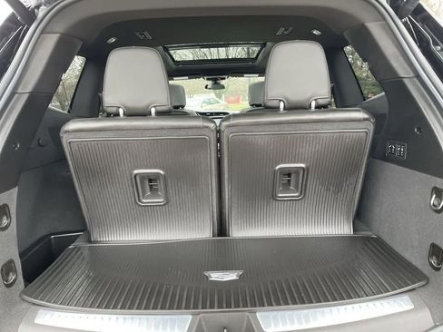 Certified 2023 Cadillac XT6 Premium Luxury image 17