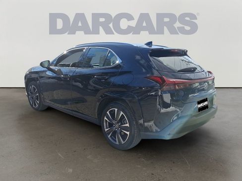Used 2023 Lexus UX 250h AWD w/ Accessory Package (Z2) image 4