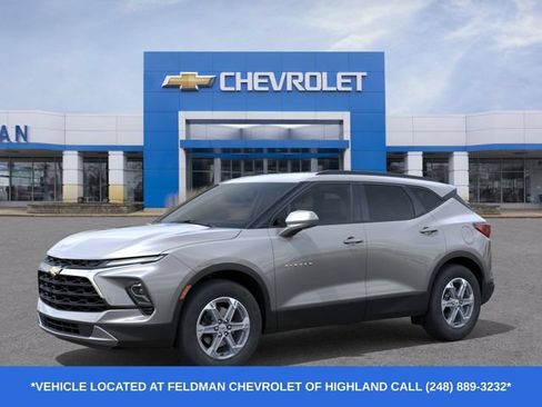 New 2026 Chevrolet Blazer LT w/ Convenience Package FWD image 2