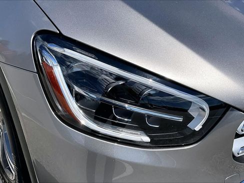 Used 2022 Mercedes-Benz GLC 300 image 28
