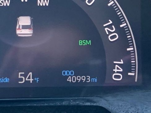 Used 2023 Toyota RAV4 AWD Hybrid image 21