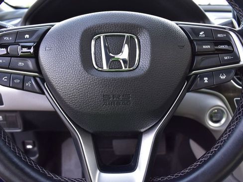 Used 2018 Honda Accord Touring image 26