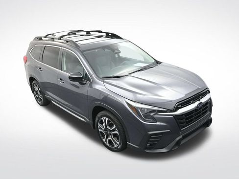 Used 2024 Subaru Ascent Limited w/ Technology Package AWD/4WD image 23