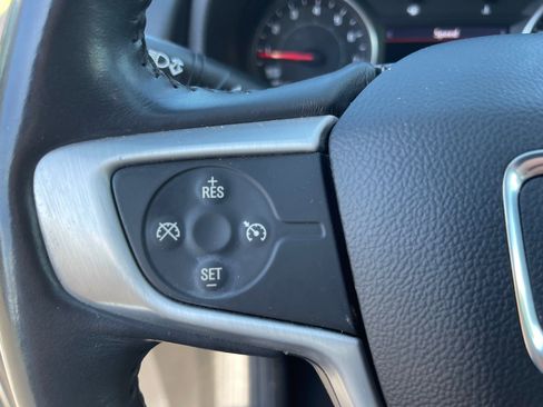 Used 2019 GMC Terrain SLT image 20