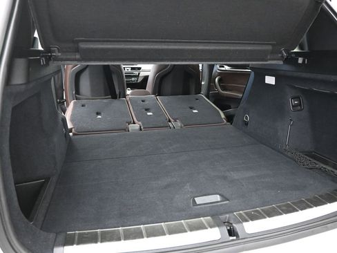 Used 2017 BMW X1 xDrive28i image 10