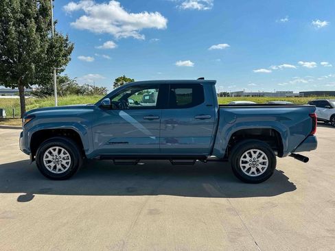 Certified 2026 Toyota Tacoma SR5 AWD/4WD image 6