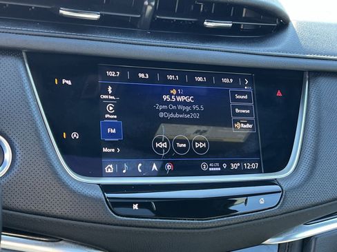 Used 2023 Cadillac XT5 Premium Luxury image 18