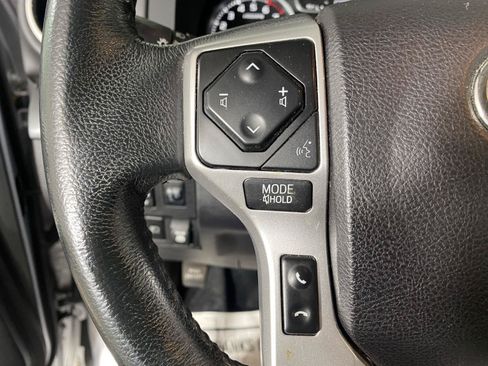Used 2021 Toyota Tundra Platinum AWD/4WD image 19
