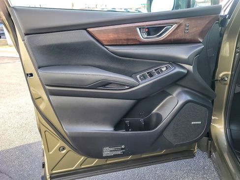 Certified 2025 Subaru Ascent Touring w/ Popular Package #2 image 16