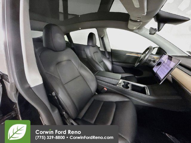 Used 2023 Tesla Model Y AWD image 27