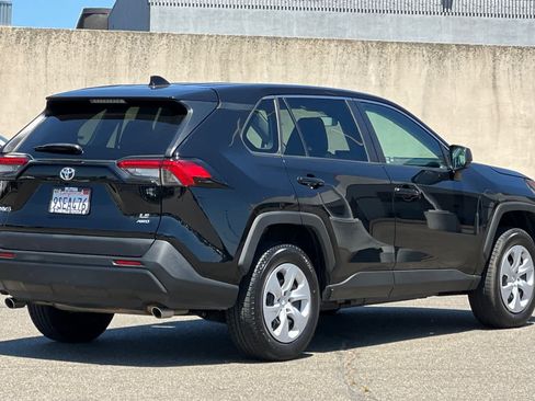 Certified 2024 Toyota RAV4 LE AWD/4WD image 2