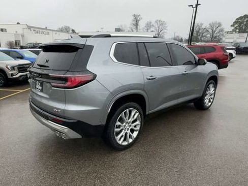 New 2026 GMC Acadia Denali w/ Super Cruise Package image 8