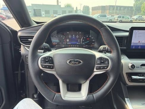 Used 2023 Ford Explorer Timberline w/ Timberline Technology Package AWD/4WD image 12