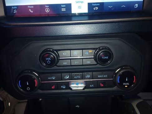 Used 2022 Ford Bronco Outer Banks image 30