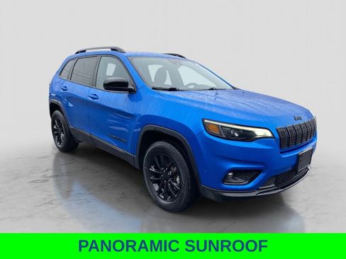Certified 2023 Jeep Cherokee Altitude Lux w/ Lux Elite Package image 9
