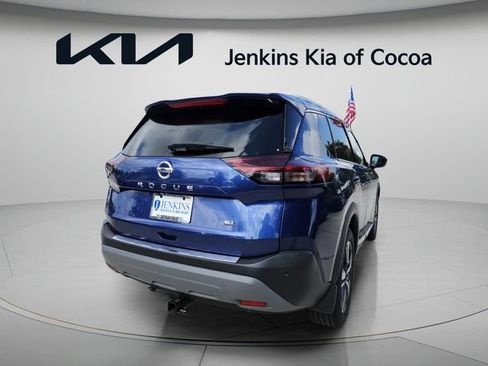 Used 2021 Nissan Rogue SL FWD image 4