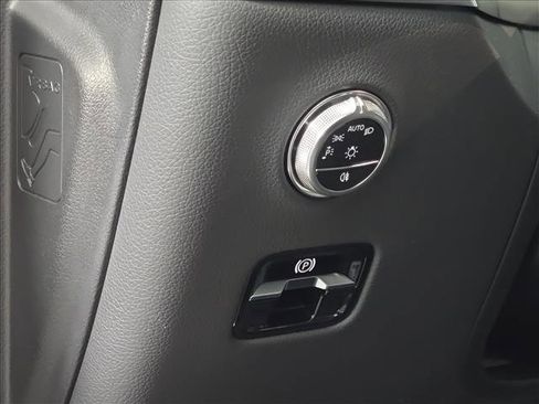 Certified 2023 Mercedes-Benz GLC 300 4MATIC image 18