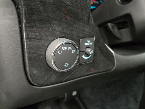 Used 2023 GMC Savana 2500 image 18