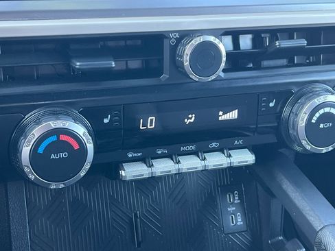 Certified 2025 Toyota Tacoma TRD Sport image 16